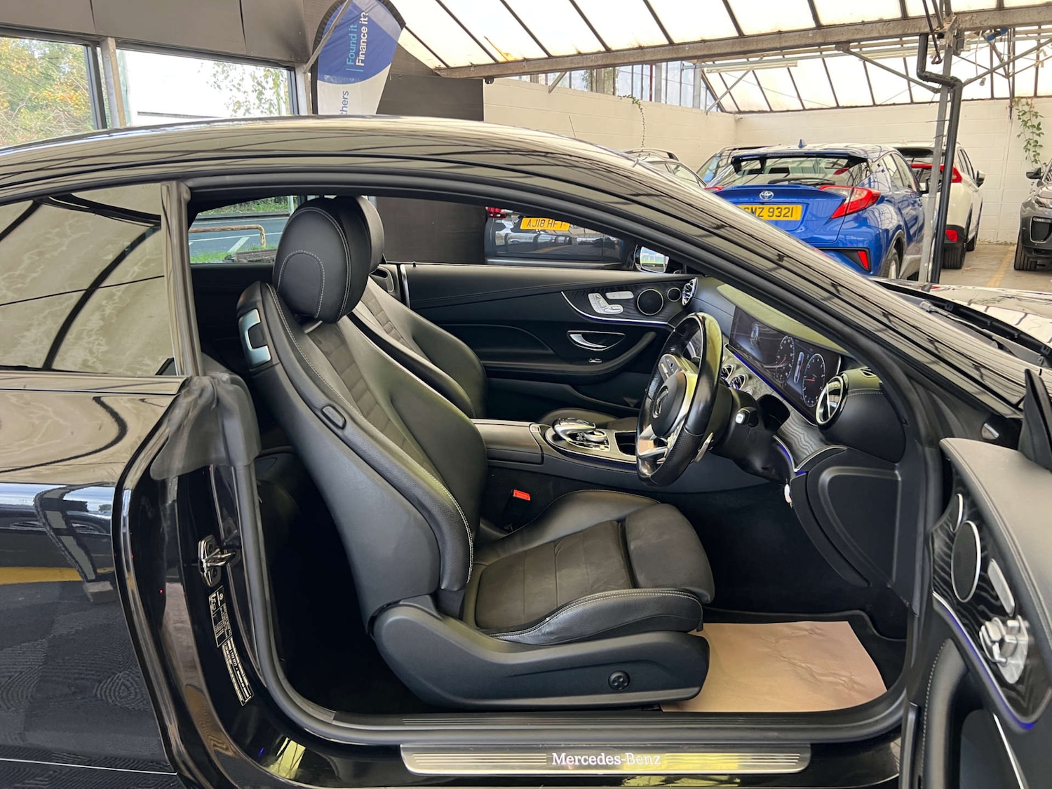 Used Mercedes-Benz E Class 2020 for sale - 76437888: Photo 9