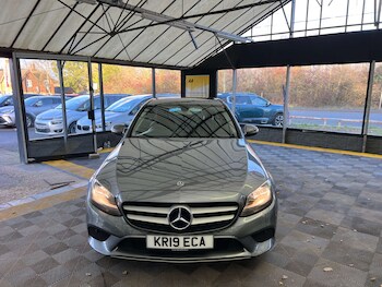 Used Mercedes-Benz C Class 2019 for sale - 76910568: Photo