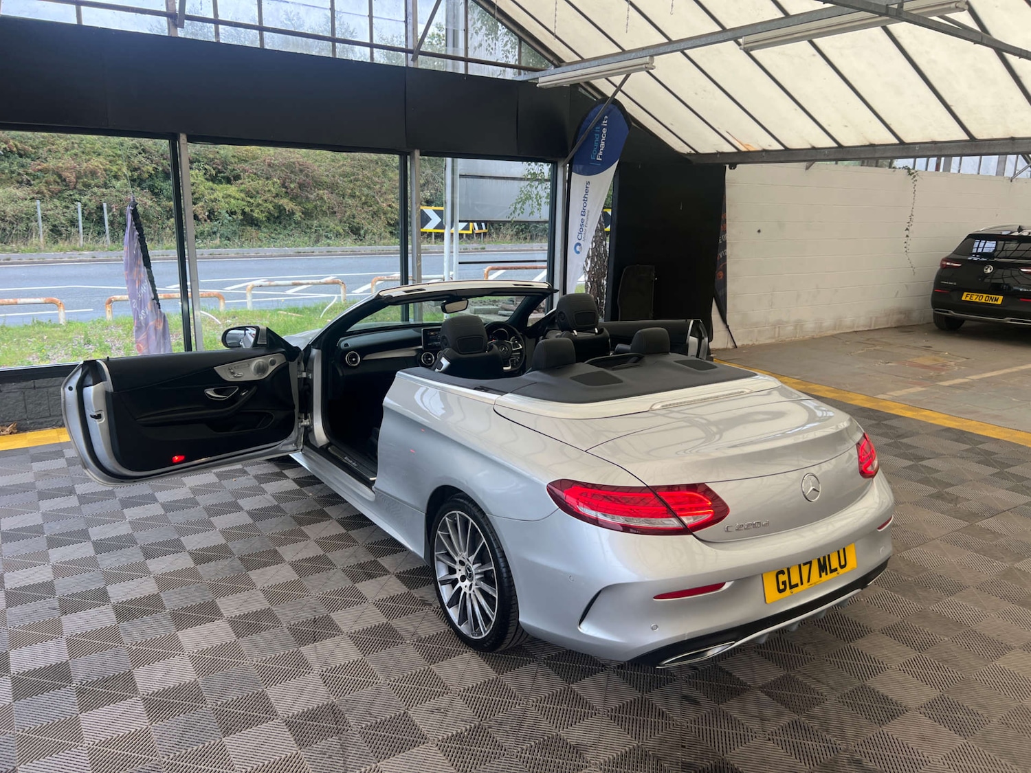 Used Mercedes-Benz C Class 2017 for sale - 76601515: Photo 19