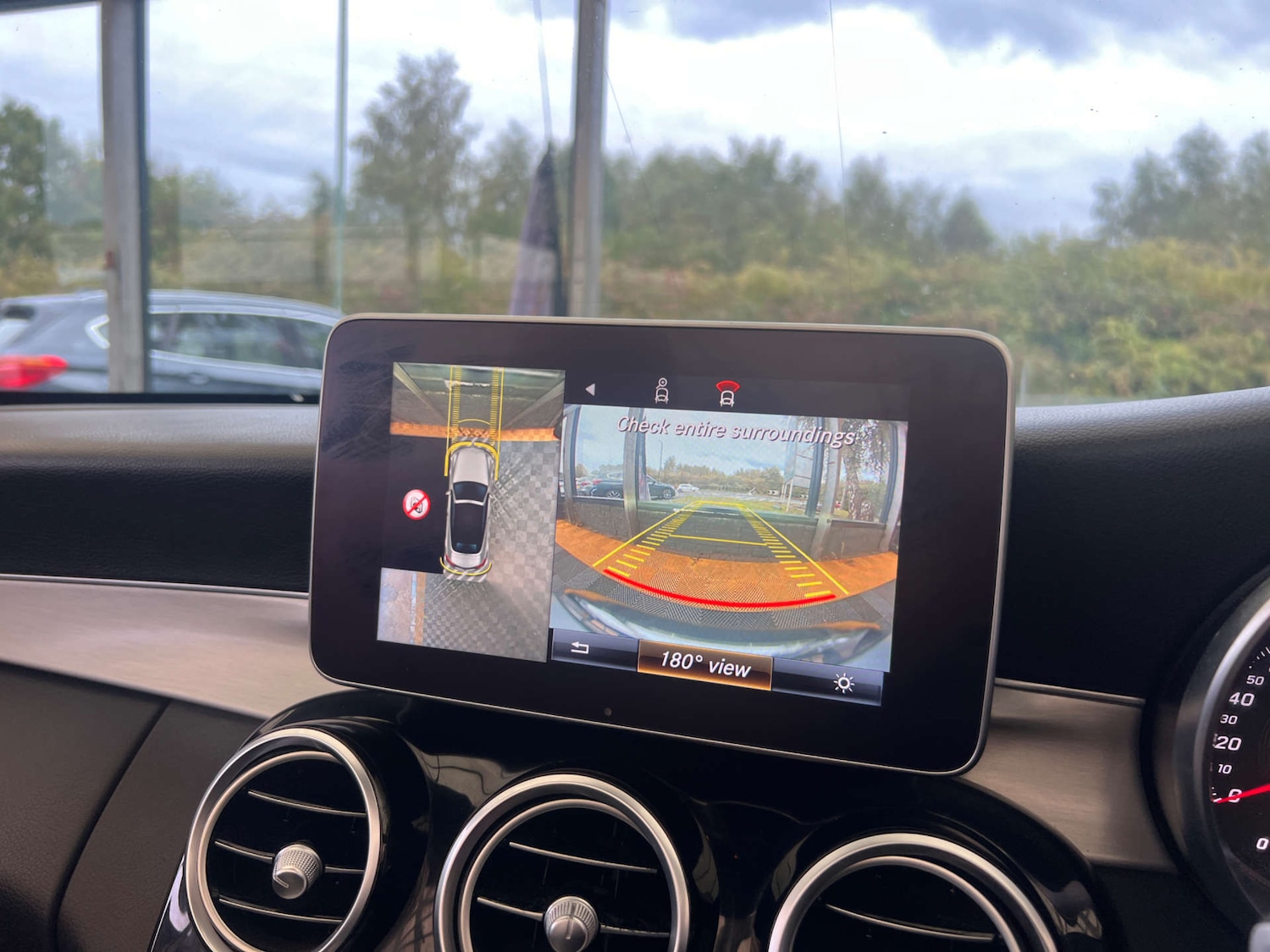 Used Mercedes-Benz C Class 2017 for sale - 76601515: Photo 35