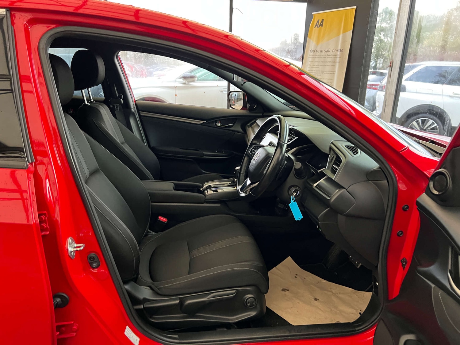 Used Honda Civic 2019 for sale - 76969198: Photo 9