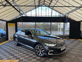 Used Volkswagen Passat 2021 for sale - 76971054: Photo