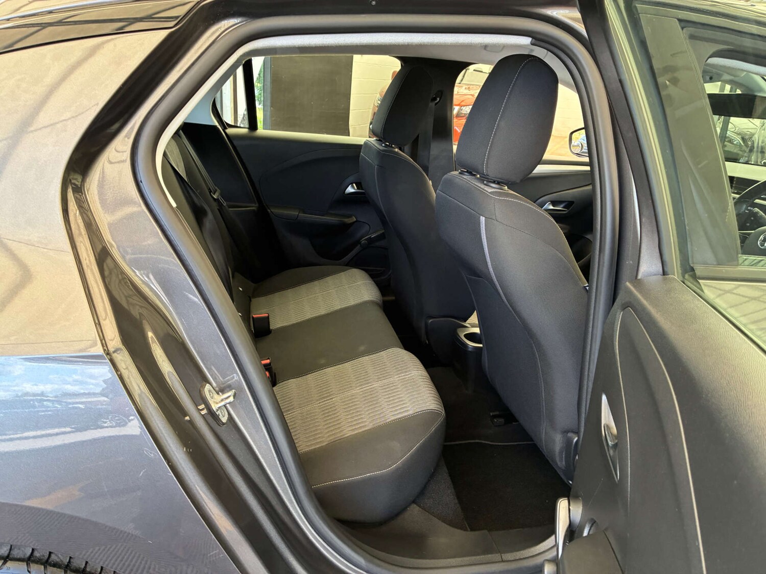 Vehicle 28