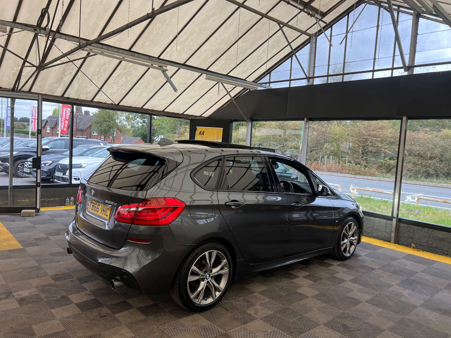 Used BMW 2 Series 2017 for sale - 76601864: Photo 8