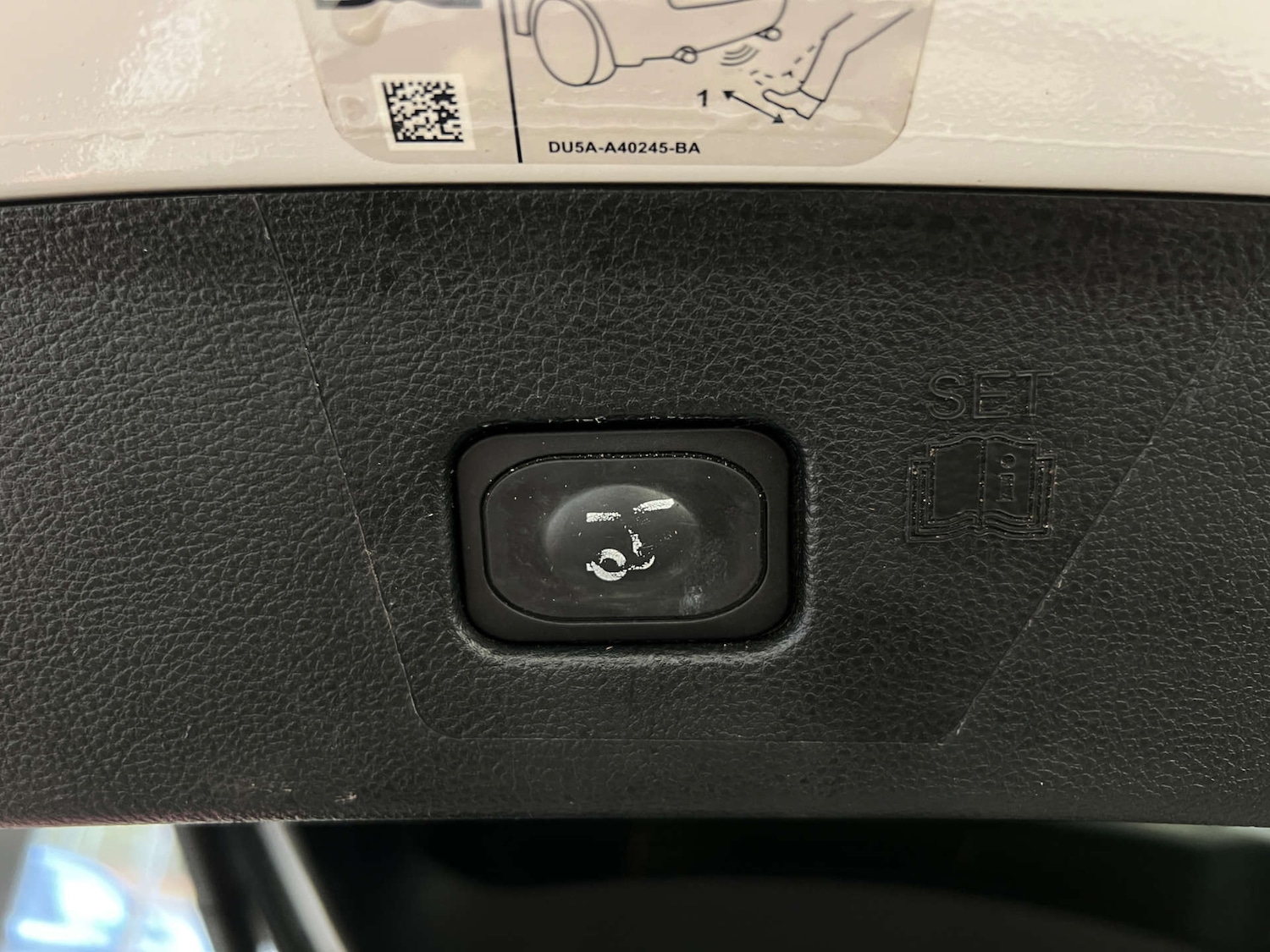 Used Ford Edge 2018 for sale - 77628814: Photo 26