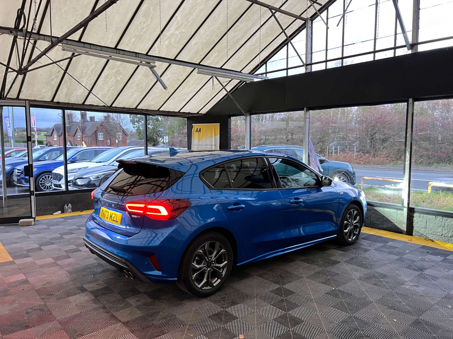 Used Ford Focus 2023 for sale - 76687504: Photo 8