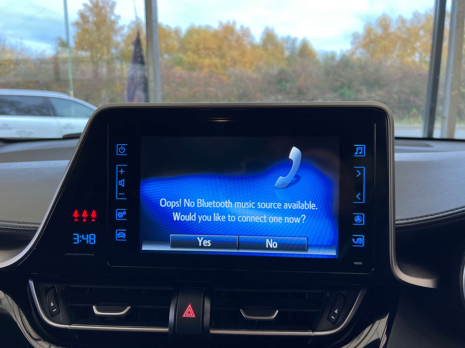 Used Toyota C-HR 2019 for sale - 76483230: Photo 17