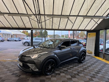 Used Toyota C-HR 2019 for sale - 76483230: Photo