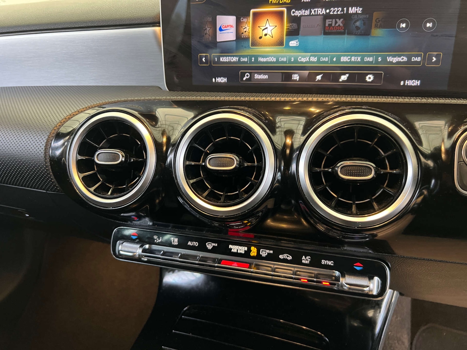 Used Mercedes-Benz A-Class 2018 for sale - 76734386: Photo 16