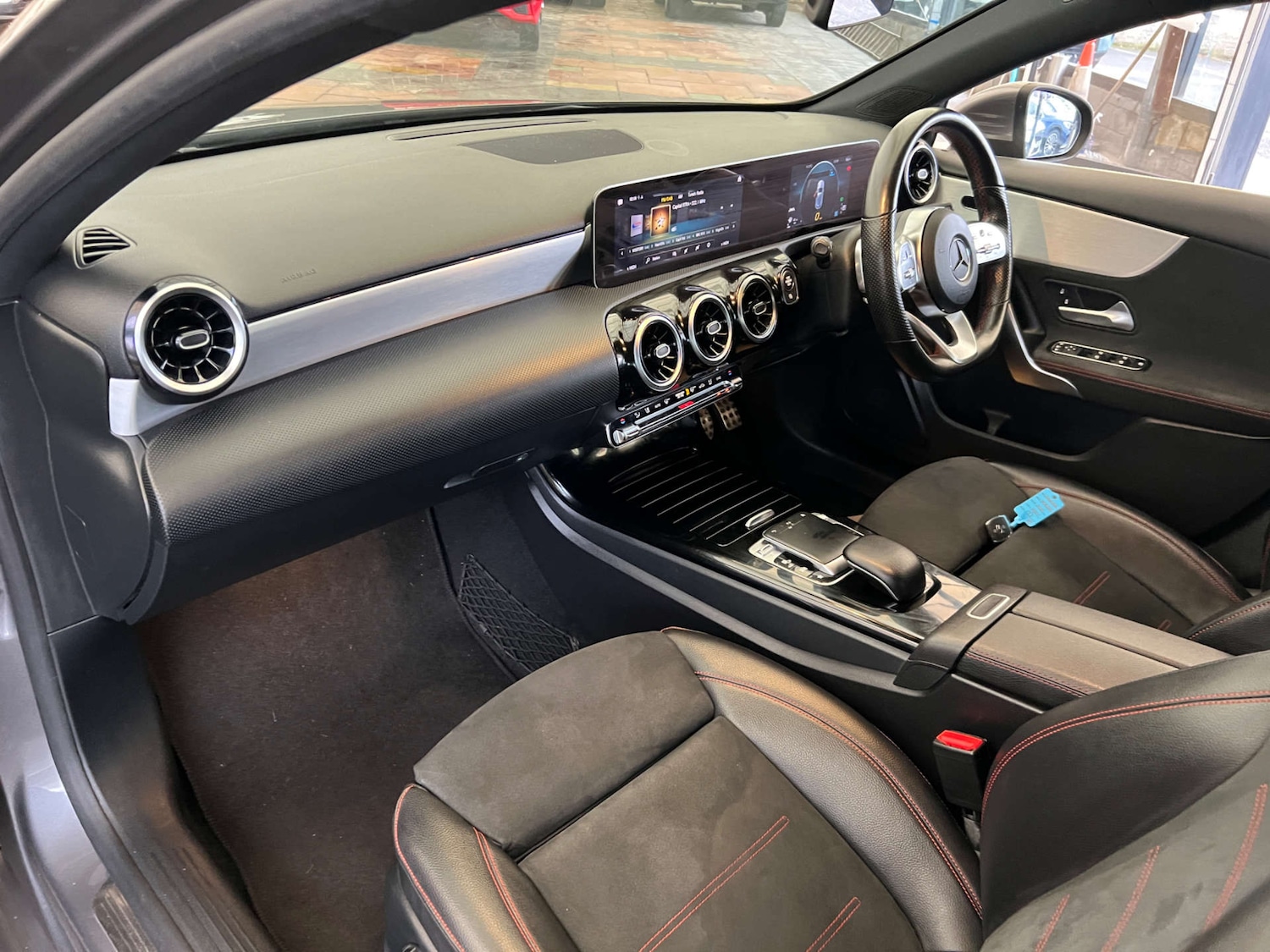 Used Mercedes-Benz A-Class 2018 for sale - 76734386: Photo 27