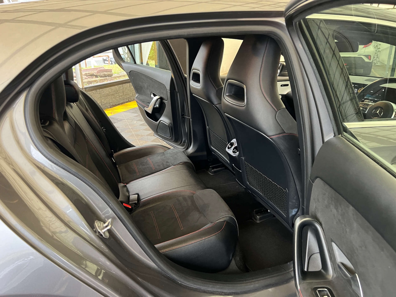 Used Mercedes-Benz A-Class 2018 for sale - 76734386: Photo 28