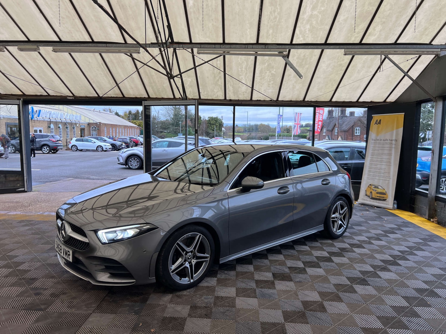 Used Mercedes-Benz A-Class 2018 for sale - 76734386: Photo 4