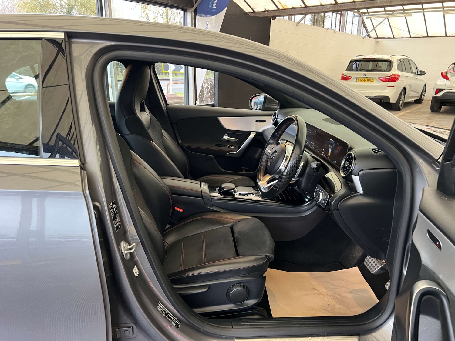 Used Mercedes-Benz A-Class 2018 for sale - 76734386: Photo 9