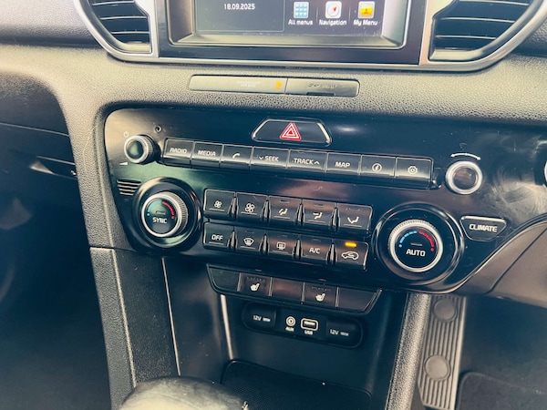 Used Kia Sportage 2018 for sale - 76000359: Photo 22