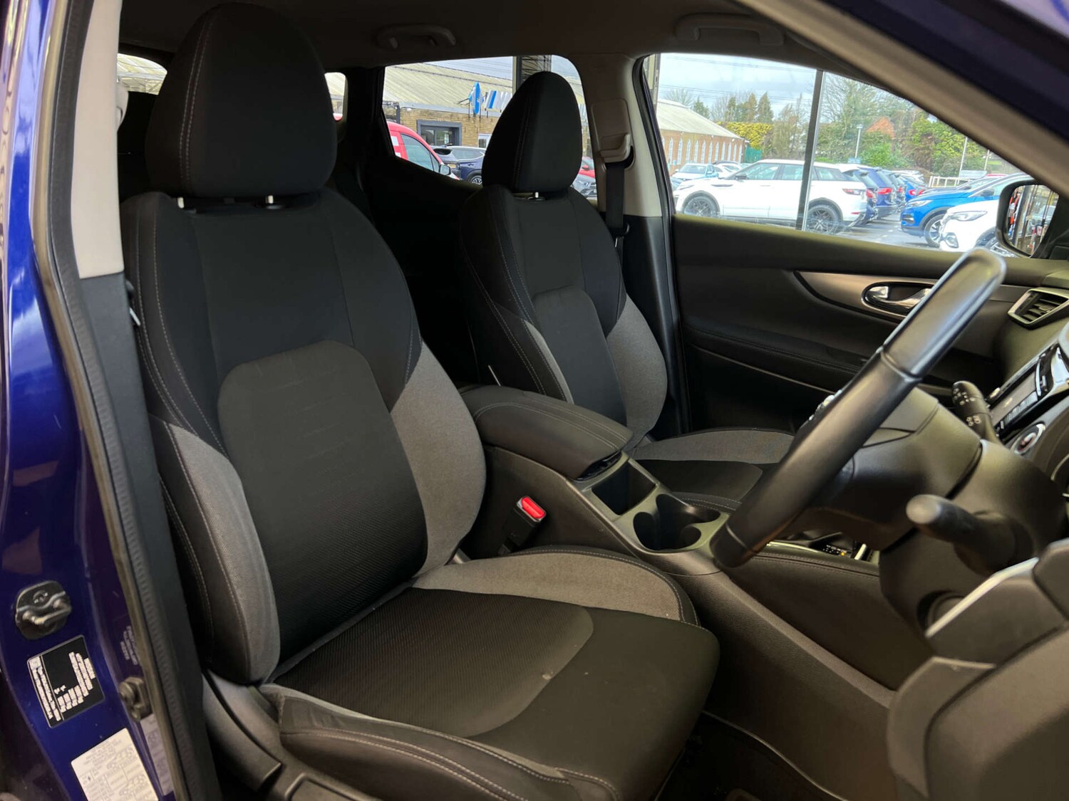 Used Nissan Qashqai 2017 for sale - 77523095: Photo 11