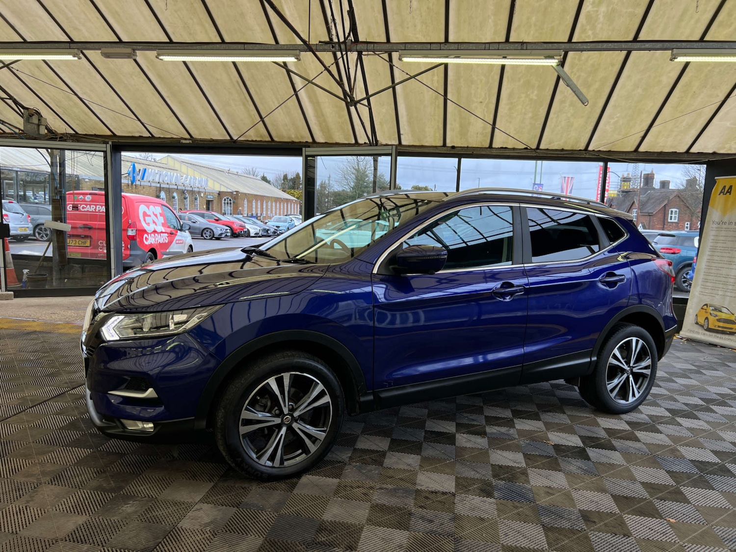 Used Nissan Qashqai 2017 for sale - 77523095: Photo 5