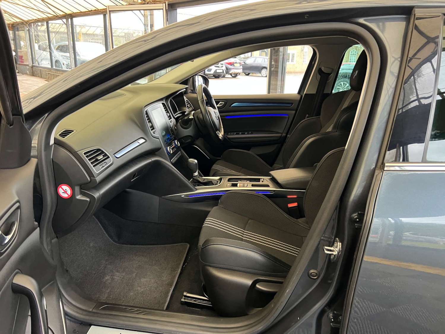 Used Renault Megane 2019 for sale - 76165317: Photo 22
