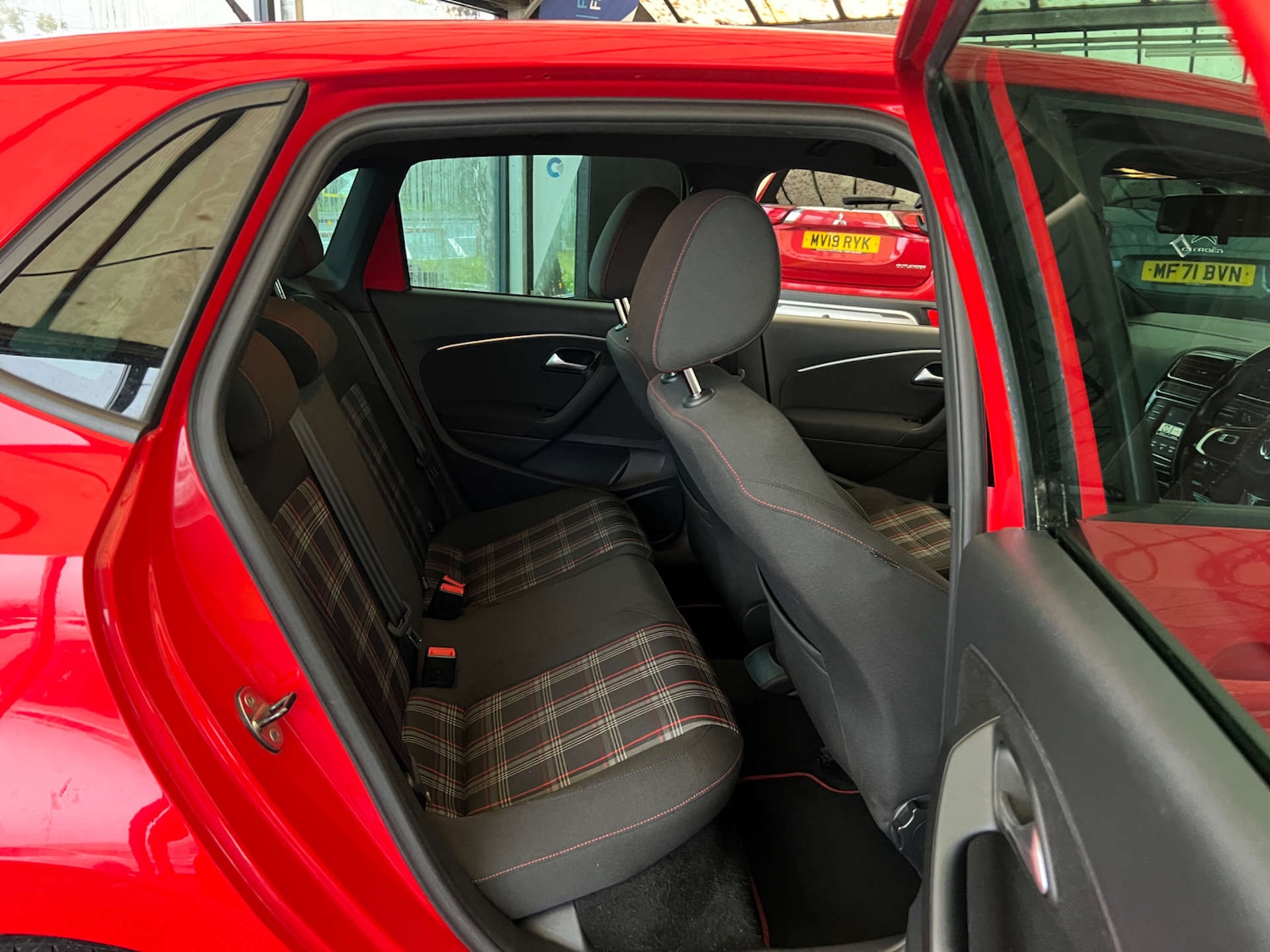 Used Volkswagen Polo 2016 for sale - 76591656: Photo 25