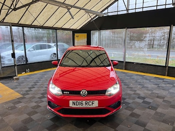 Used Volkswagen Polo 2016 for sale - 76591656: Photo