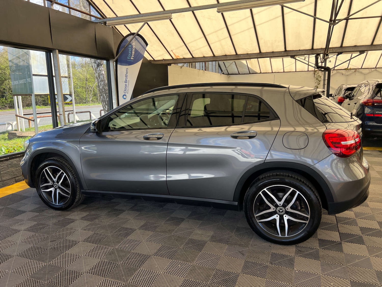 Used Mercedes-Benz GLA 2019 for sale - 78125398: Photo 7
