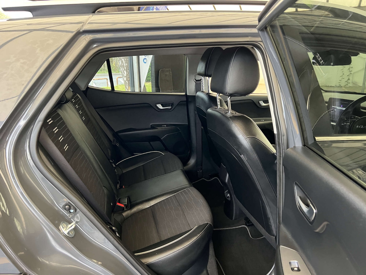 Used Kia Stonic 2022 for sale - 76601911: Photo 29