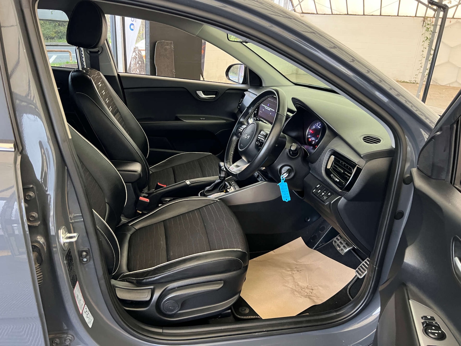 Used Kia Stonic 2022 for sale - 76601911: Photo 9