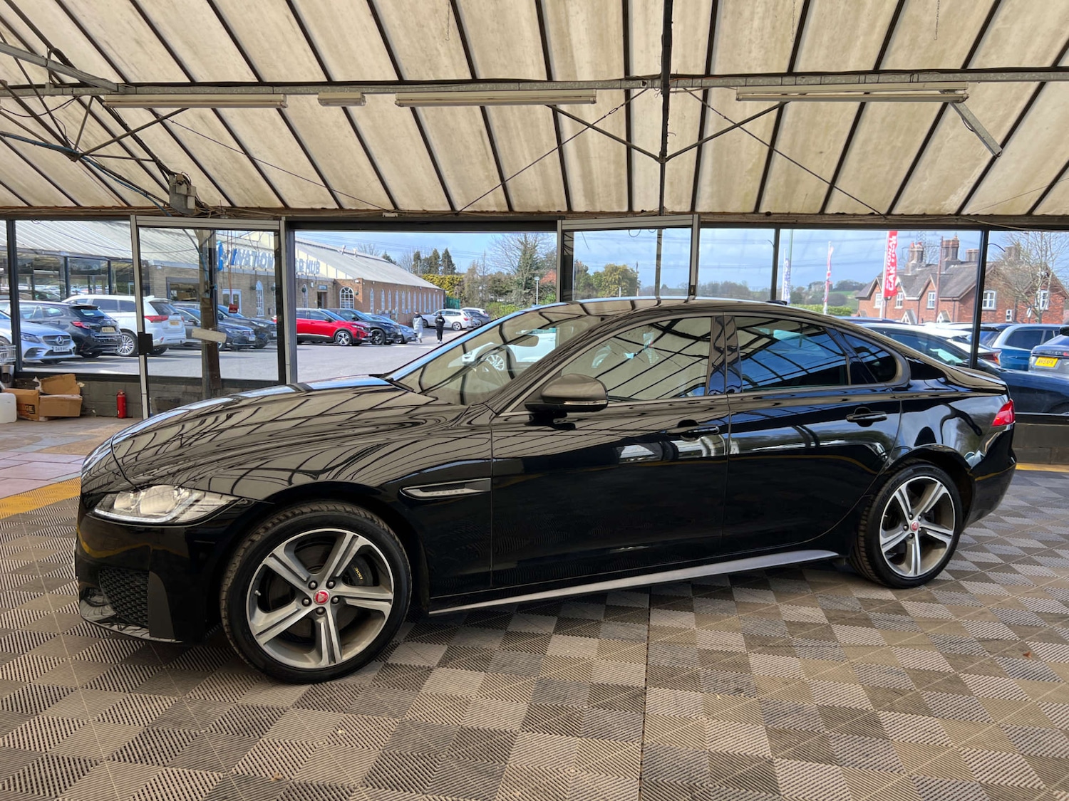 Used Jaguar XF 2019 for sale - 78071000: Photo 5