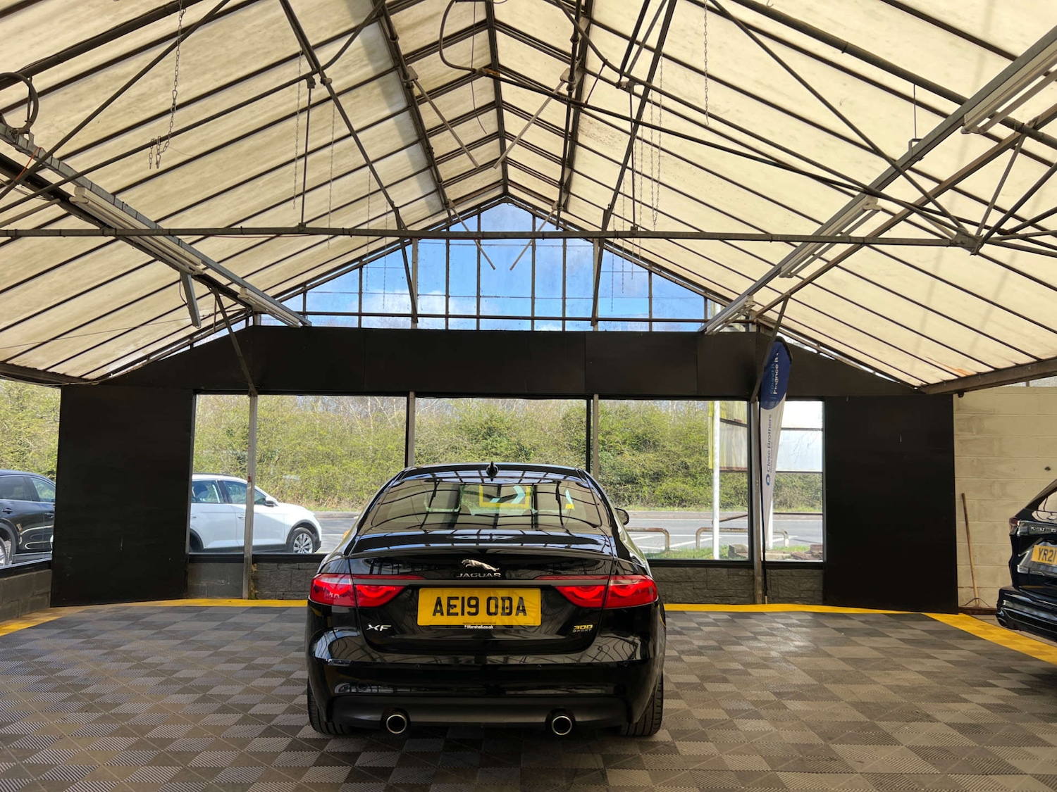 Used Jaguar XF 2019 for sale - 78071000: Photo 8