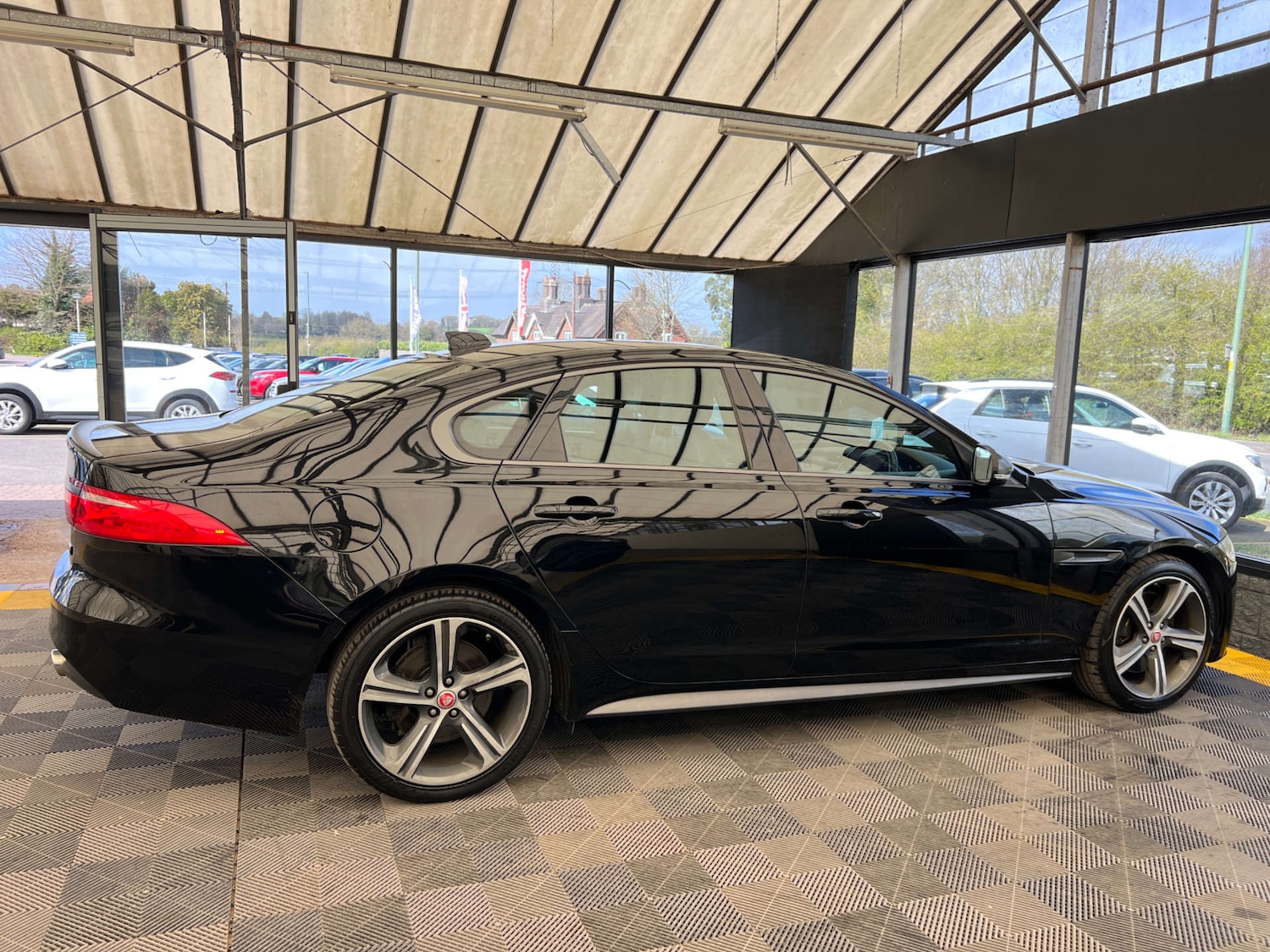 Used Jaguar XF 2019 for sale - 78071000: Photo 9