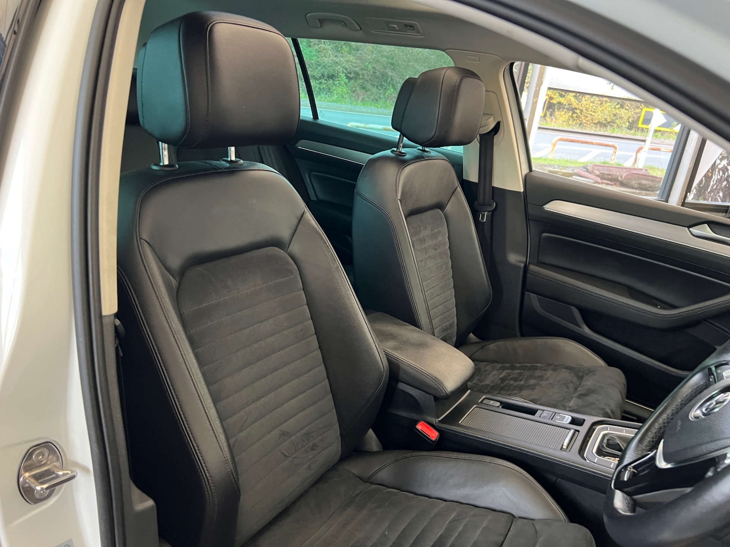 Used Volkswagen Passat 2019 for sale - 76483210: Photo 10