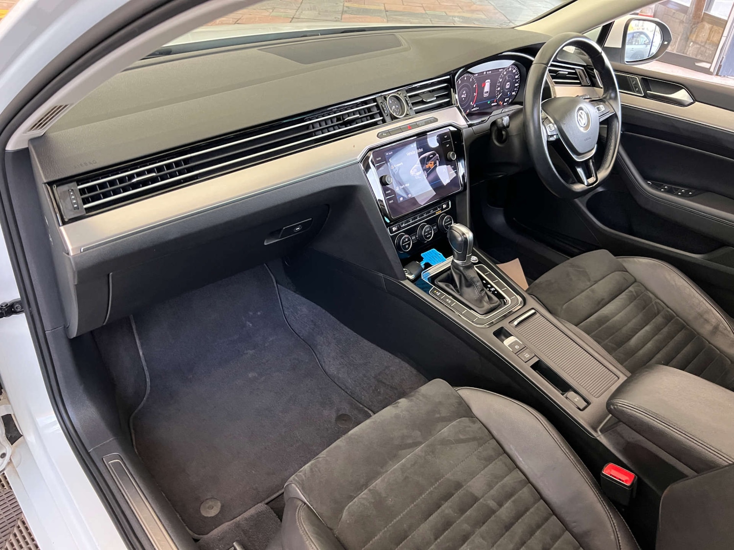 Used Volkswagen Passat 2019 for sale - 76483210: Photo 26