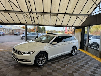 Used Volkswagen Passat 2019 for sale - 76483210: Photo