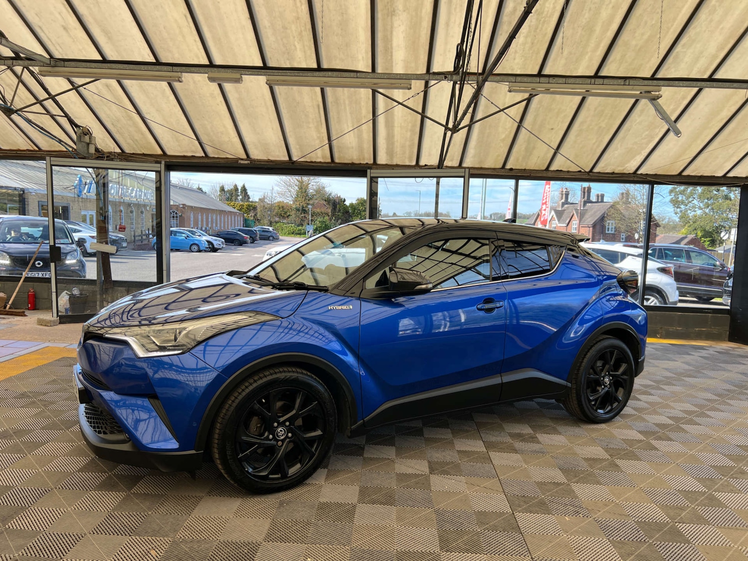 Used Toyota C-HR 2019 for sale - 78146003: Photo 5