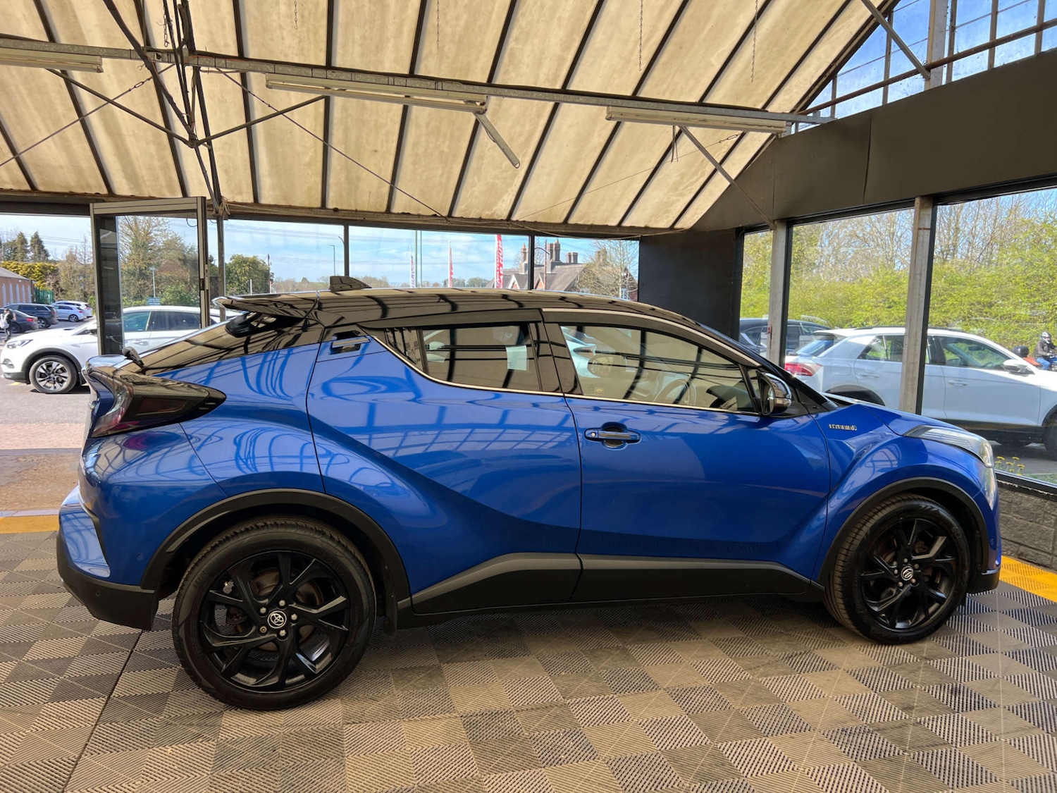 Used Toyota C-HR 2019 for sale - 78146003: Photo 9