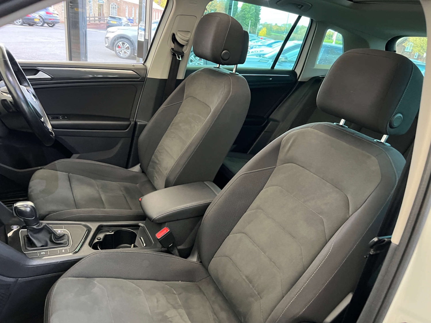 Used Volkswagen Tiguan 2019 for sale - 76483209: Photo 25