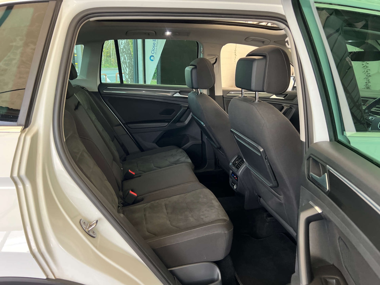 Used Volkswagen Tiguan 2019 for sale - 76483209: Photo 31