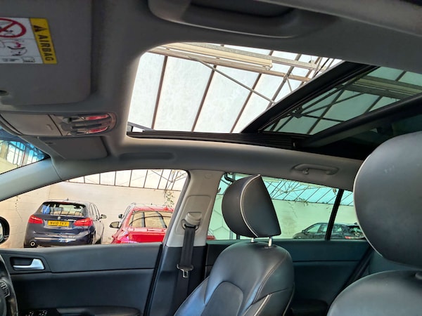 Used Kia Sportage 2018 for sale - 76035990: Photo 29