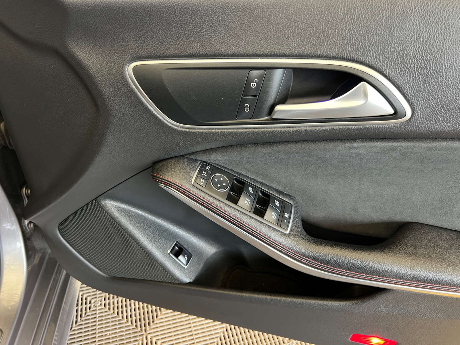 Used Mercedes-Benz CLA 2016 for sale - 76412607: Photo 11