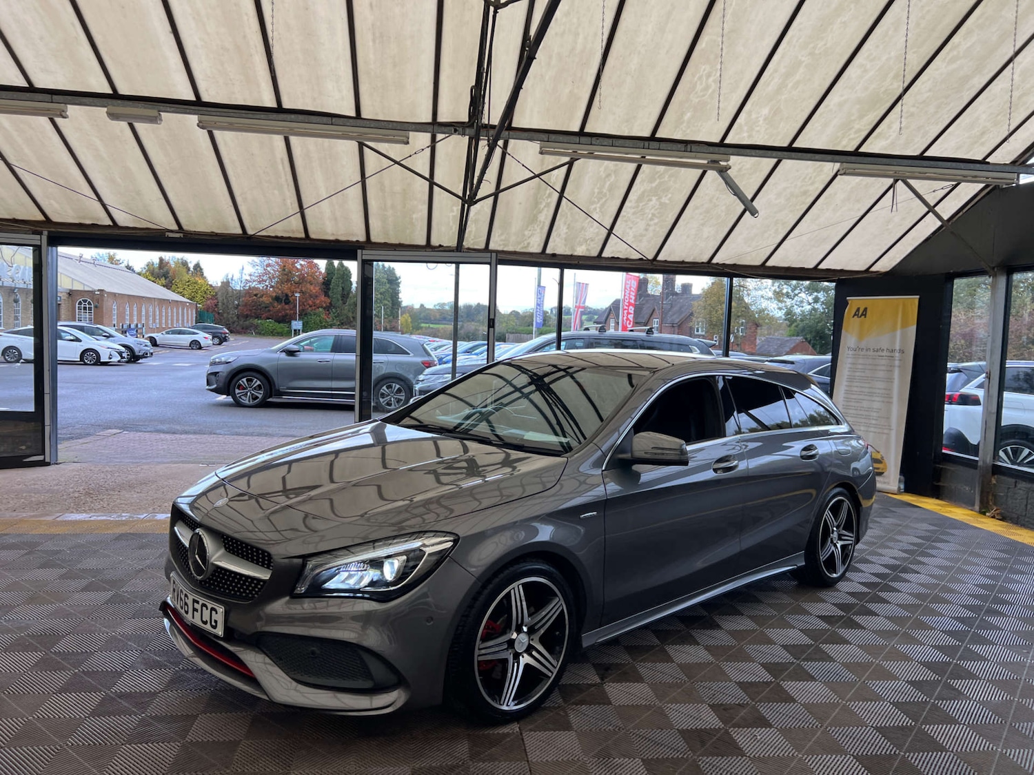 Used Mercedes-Benz CLA 2016 for sale - 76412607: Photo 4