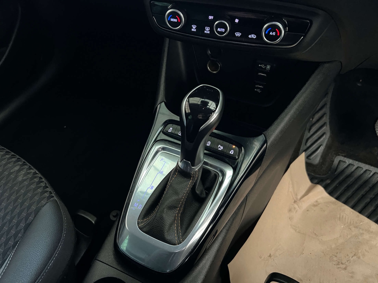 Used Vauxhall Crossland X 2019 for sale - 77124025: Photo 17