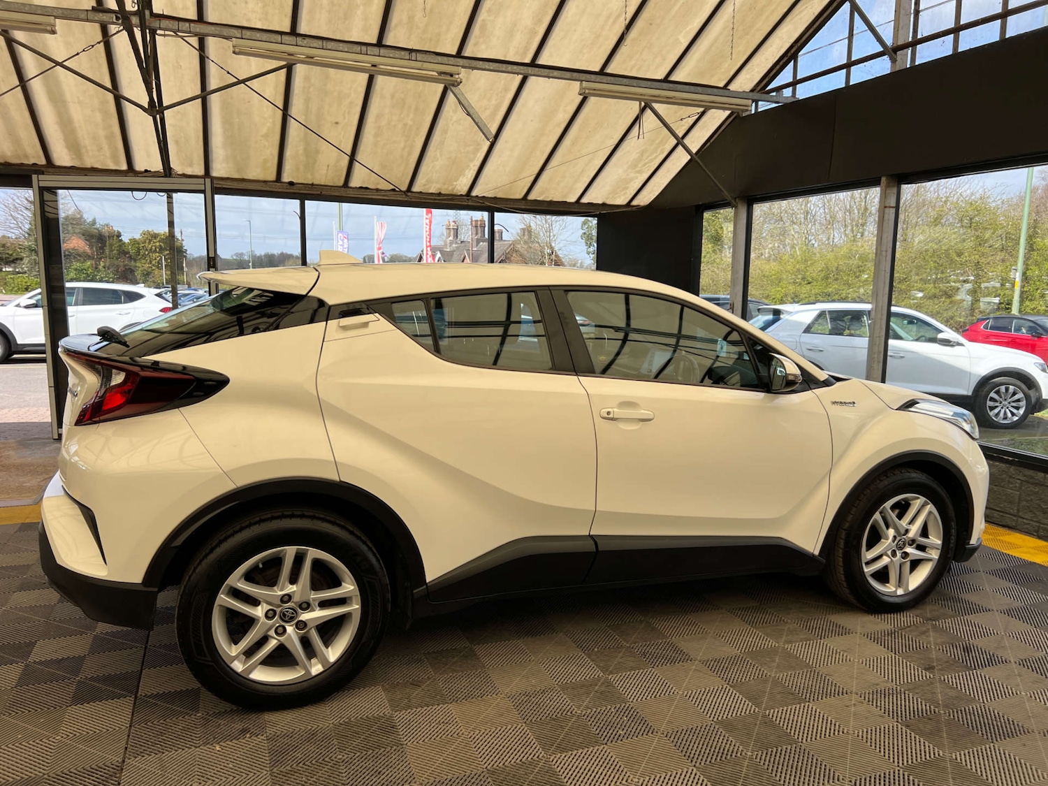 Used Toyota C-HR 2020 for sale - 78070963: Photo 9