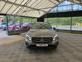 Used Mercedes-Benz GLA 2019 for sale - 79186215: Photo