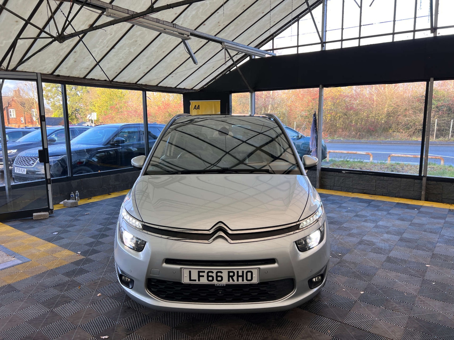 Used Citroen C4 Grand Picasso 2016 for sale - 77409764: Photo 2