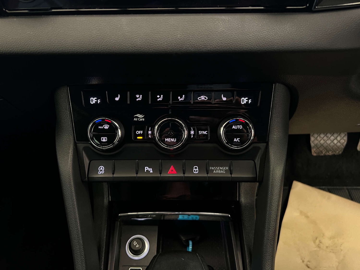 Used Skoda Karoq 2019 for sale - 78025290: Photo 25