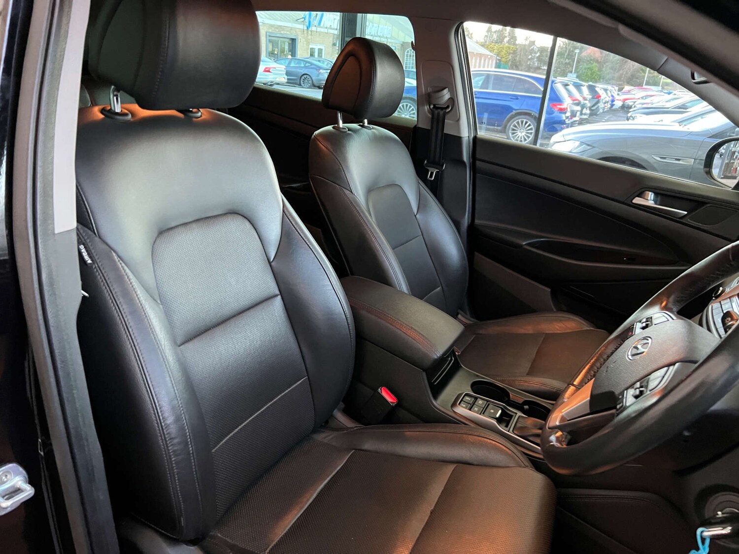 Used Hyundai TUCSON 2017 for sale - 76910565: Photo 11