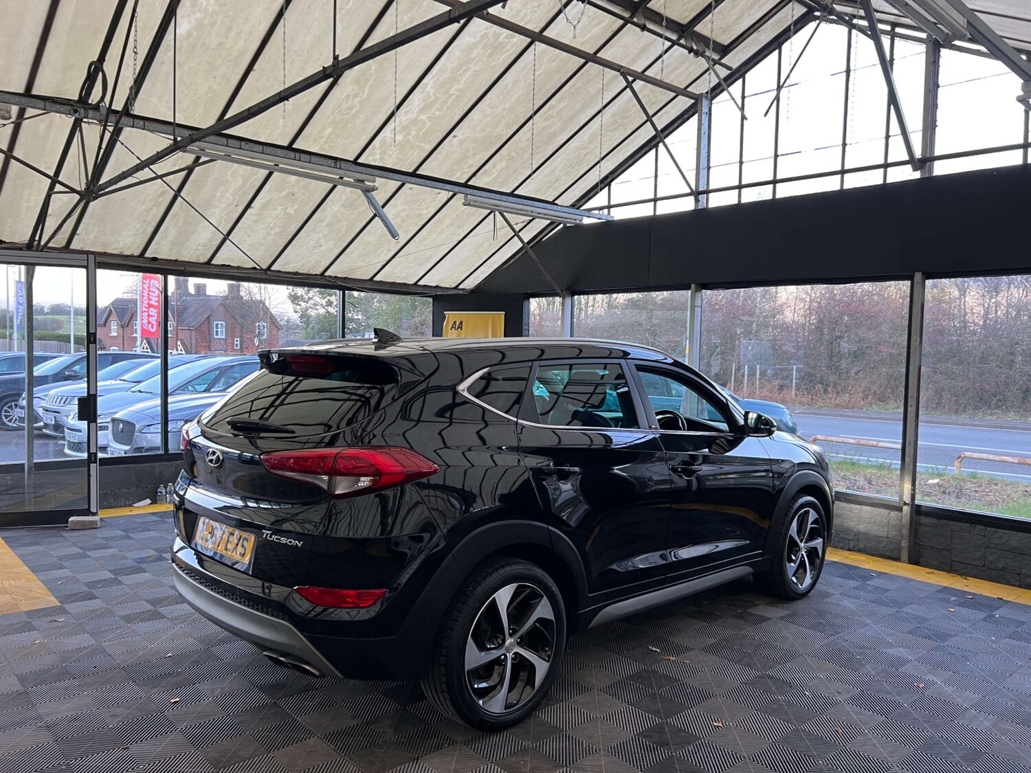 Used Hyundai TUCSON 2017 for sale - 76910565: Photo 8