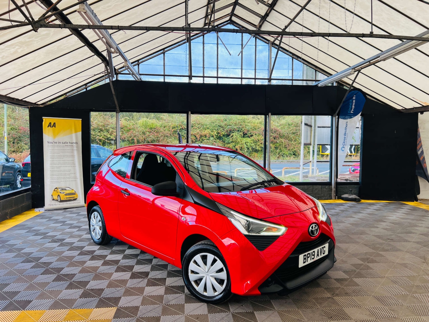 Used Toyota AYGO 2019 for sale - 76533607: Photo 1