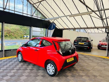 Used Toyota AYGO 2019 for sale - 76533607: Photo