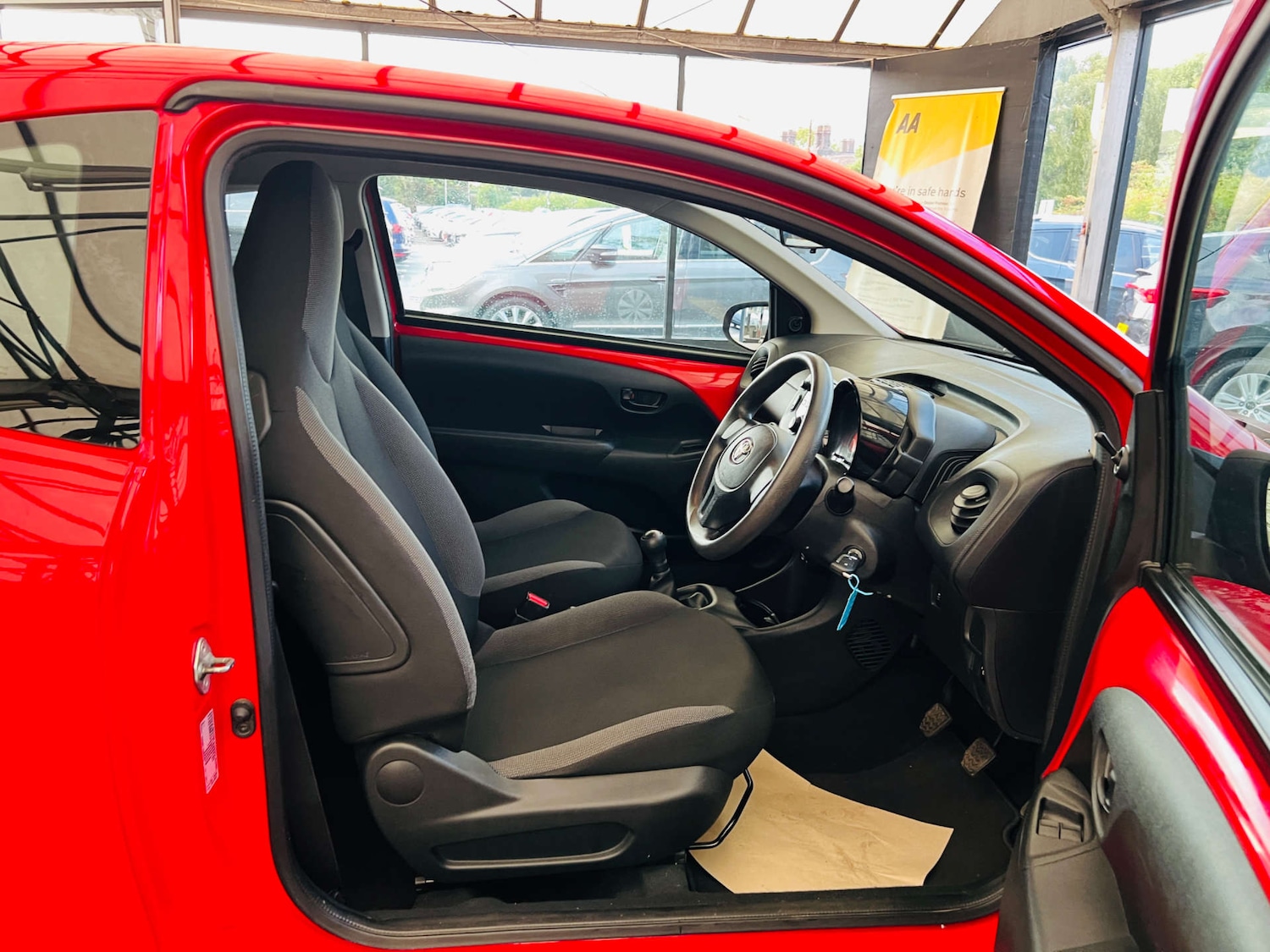 Used Toyota AYGO 2019 for sale - 76533607: Photo 9