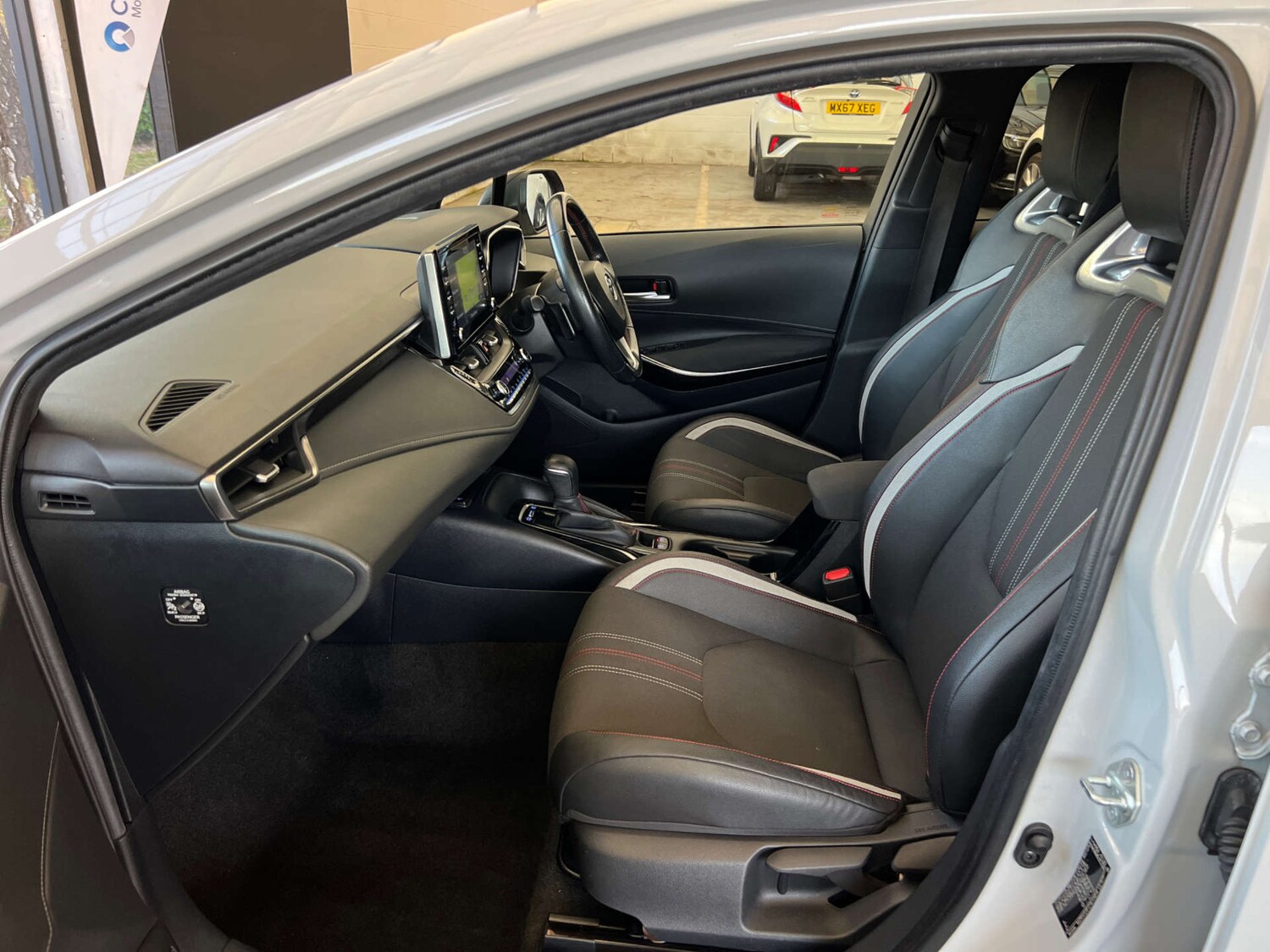 Used Toyota Corolla 2020 for sale - 77888808: Photo 21